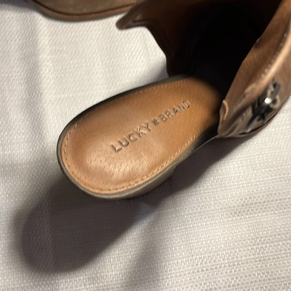 2/$30 Women's Lucky Brand Lisza Ankle Boots Booties Shoes Size 9.5 Brown Leather